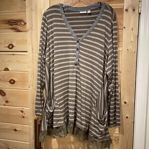 Lori Goldstein Women's Long Sleeve Striped Top with Lace Trim, Size 2X